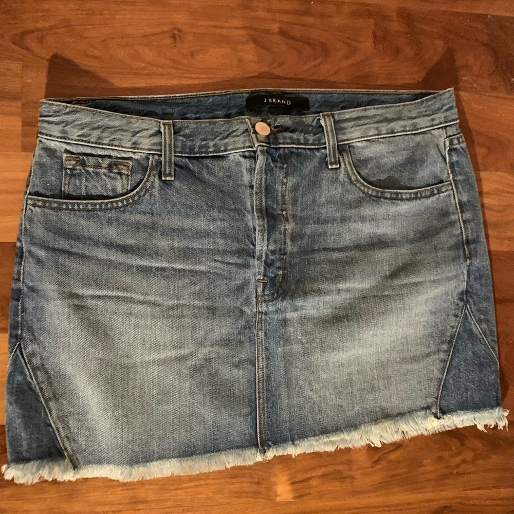 J BRAND “Bonny” Mini Skirt (size 29)